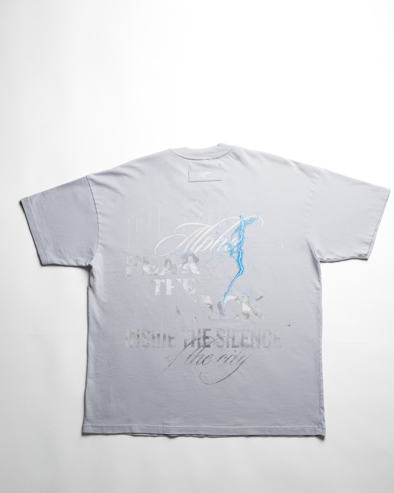 Camiseta Fear - Gris azulado
