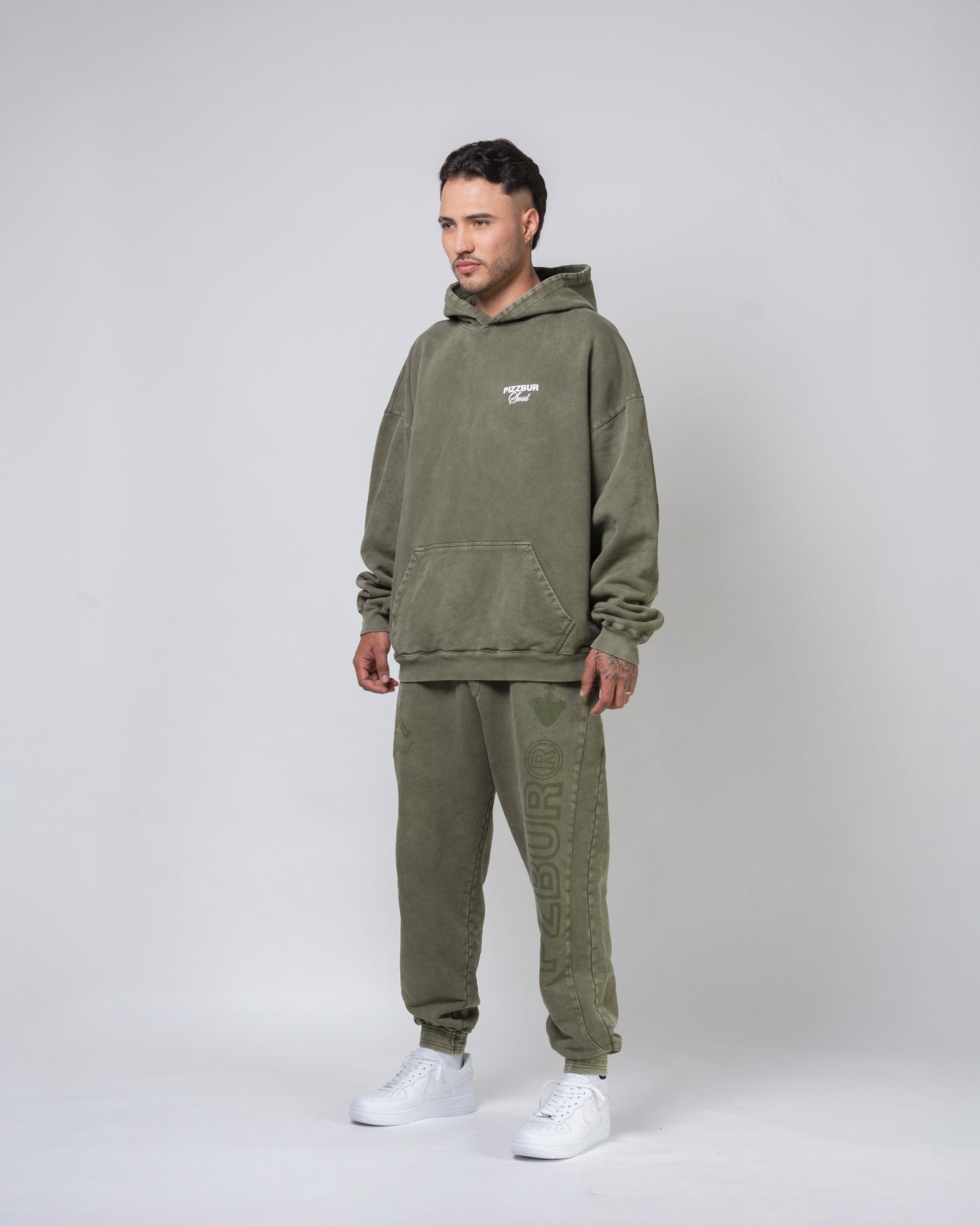 Hoodie Refuge - Verde Oliva Acid Wash