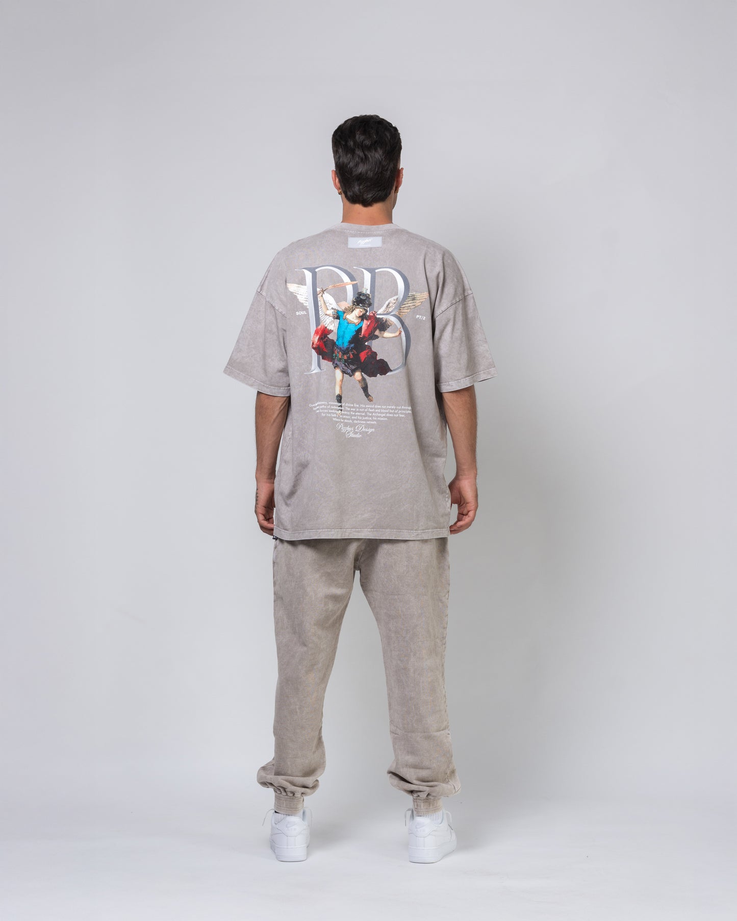 Camiseta Guardian - Gris Acid Wash